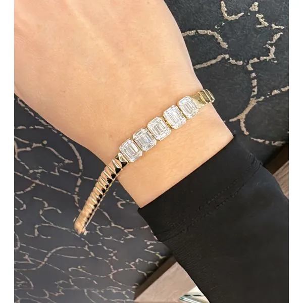 Diamond Bracelet Mollys Jewelers Brooklyn, NY