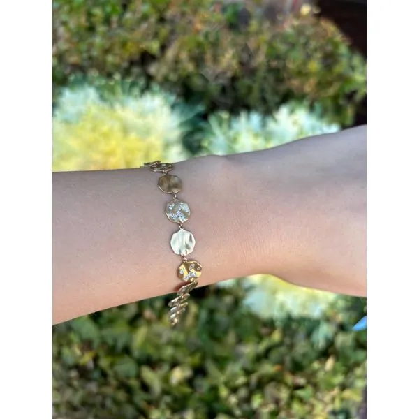 Diamond Bracelet Mollys Jewelers Brooklyn, NY