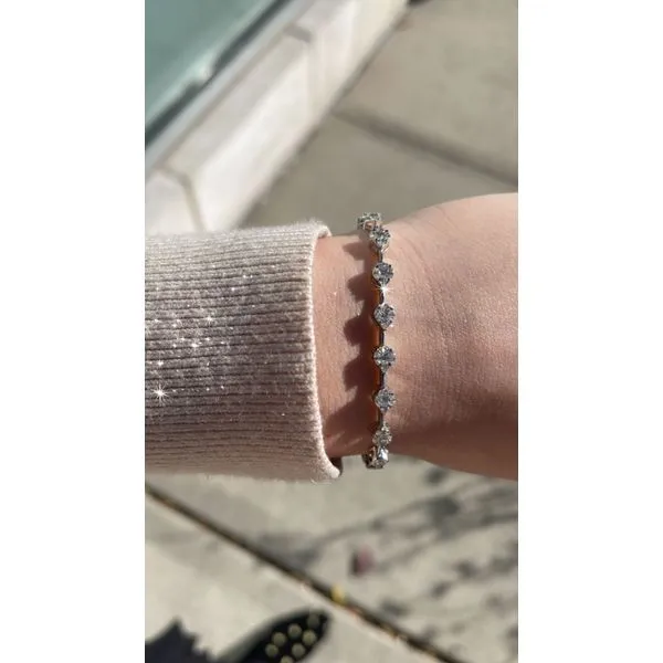 Diamond Bracelet Mollys Jewelers Brooklyn, NY