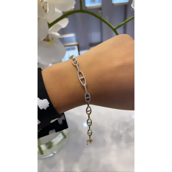 Diamond Bracelet Mollys Jewelers Brooklyn, NY