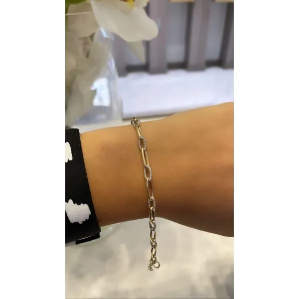 Diamond Bracelet Mollys Jewelers Brooklyn, NY