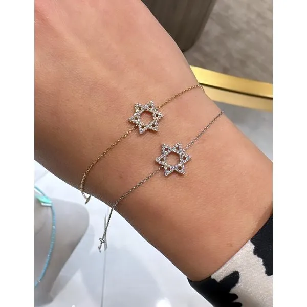 Diamond Bracelet Image 2 Mollys Jewelers Brooklyn, NY