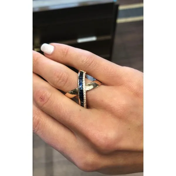 Color stone Ring Image 4 Mollys Jewelers Brooklyn, NY