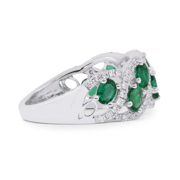 Color stone Ring Image 2 Mollys Jewelers Brooklyn, NY