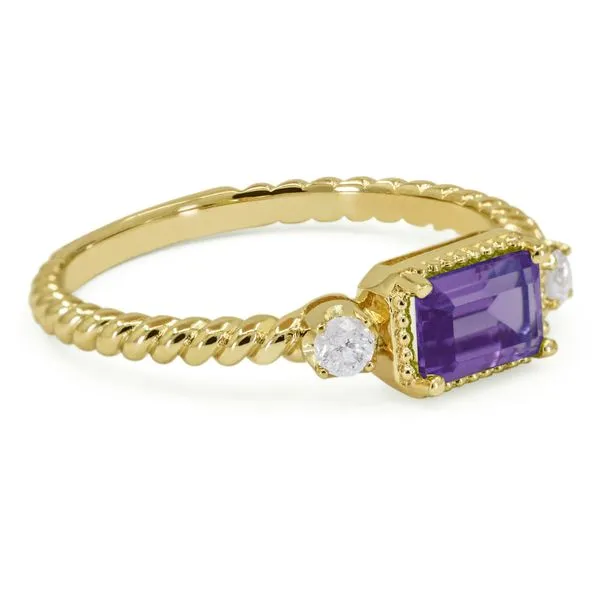 Color stone Ring Image 2 Mollys Jewelers Brooklyn, NY