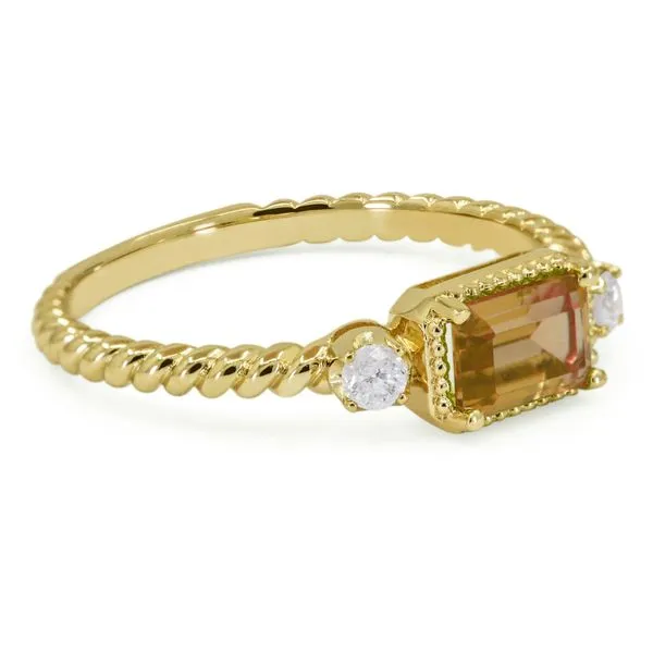 Color stone Ring Image 2 Mollys Jewelers Brooklyn, NY