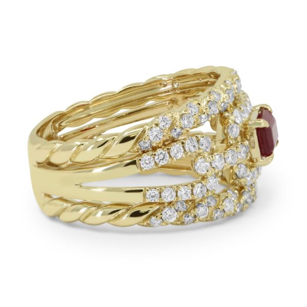 Color stone Ring Image 3 Mollys Jewelers Brooklyn, NY