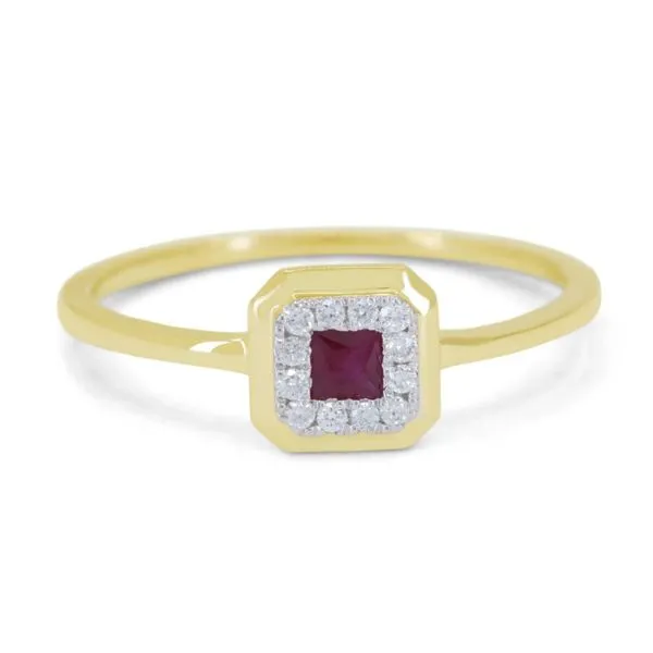 Color stone Ring Mollys Jewelers Brooklyn, NY