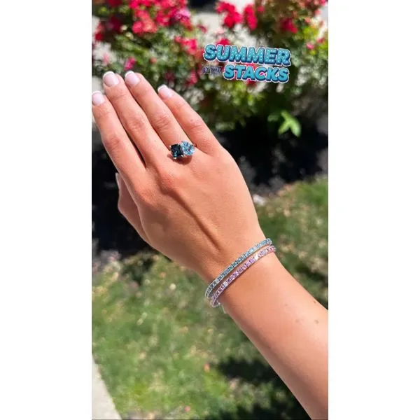 Color stone Ring Image 4 Mollys Jewelers Brooklyn, NY