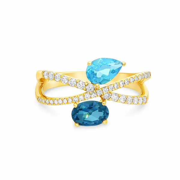 Color stone Ring Mollys Jewelers Brooklyn, NY