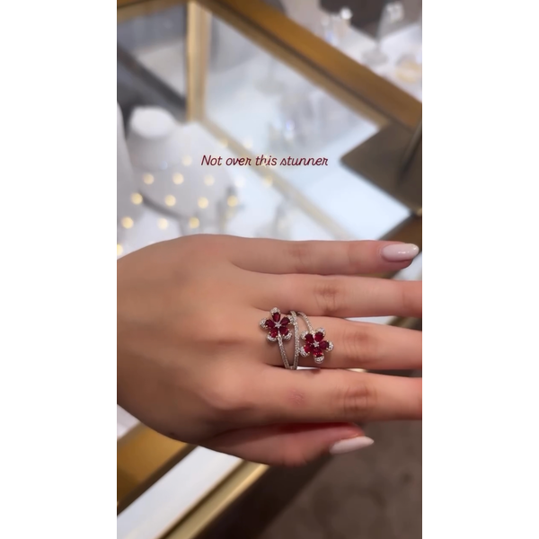 Color stone Ring Image 2 Mollys Jewelers Brooklyn, NY