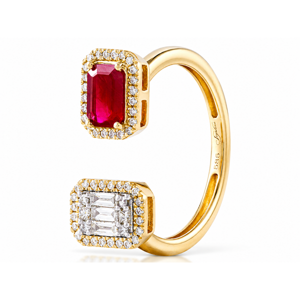 Color stone Ring Mollys Jewelers Brooklyn, NY