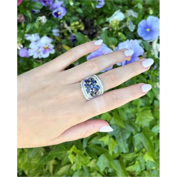 Color stone Ring Image 2 Mollys Jewelers Brooklyn, NY