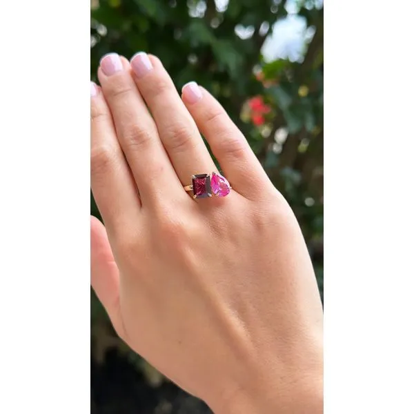 Color stone Ring Image 2 Mollys Jewelers Brooklyn, NY