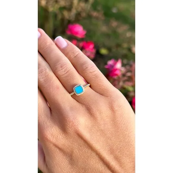 Color stone Ring Mollys Jewelers Brooklyn, NY