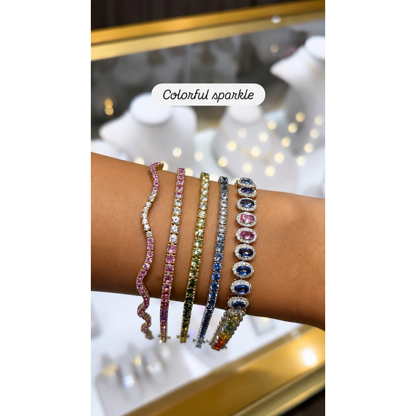 Green Sapphire Diamond Accent Tennis Bracelet Image 3 Mollys Jewelers Brooklyn, NY