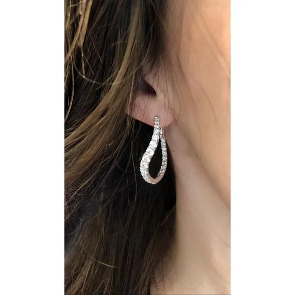 Diamond Hoop Mollys Jewelers Brooklyn, NY