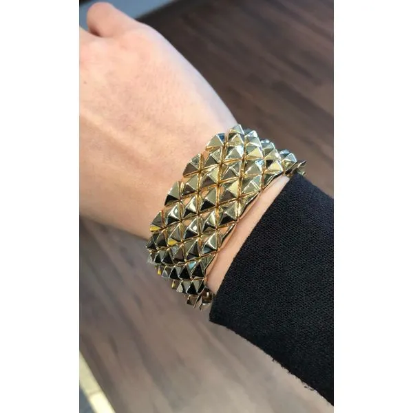 Gold Bracelet-No Diamonds Image 2 Mollys Jewelers Brooklyn, NY