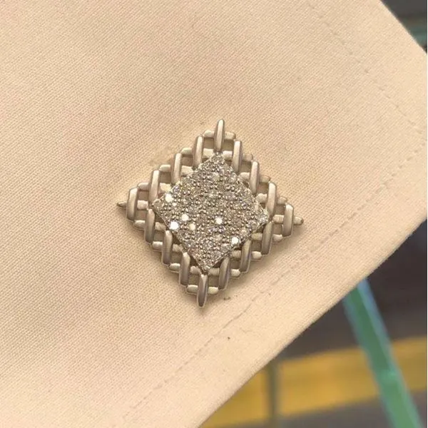 Cufflinks Image 2 Mollys Jewelers Brooklyn, NY