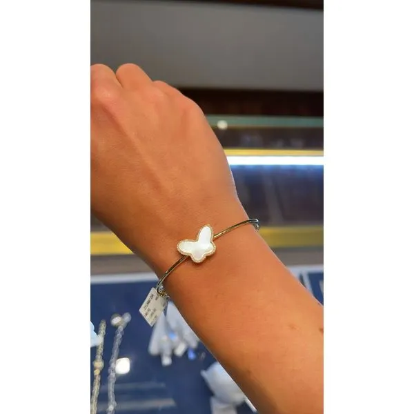Bangle Mollys Jewelers Brooklyn, NY