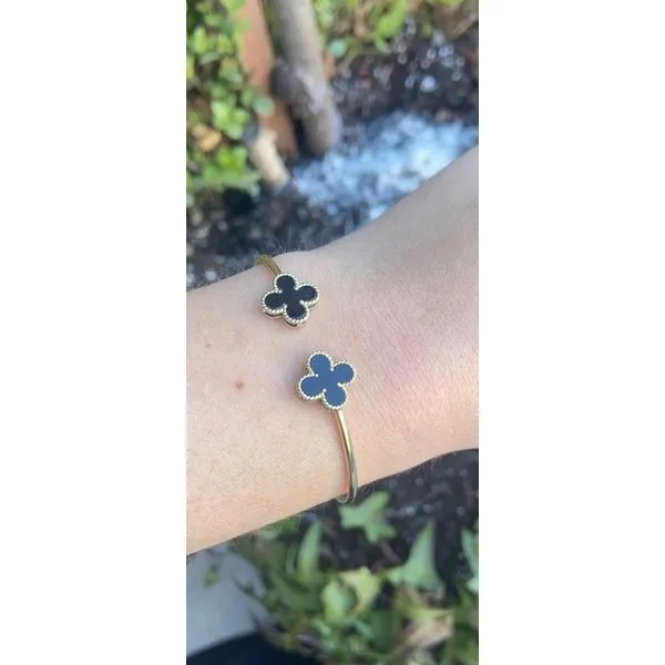 Bangle Mollys Jewelers Brooklyn, NY