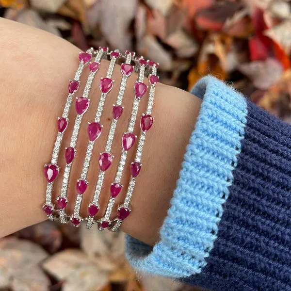 Bangle Image 2 Mollys Jewelers Brooklyn, NY