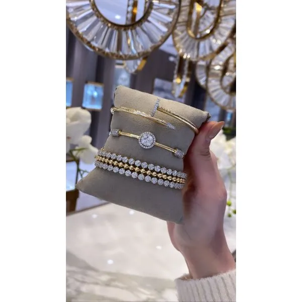 Bangle Image 3 Mollys Jewelers Brooklyn, NY