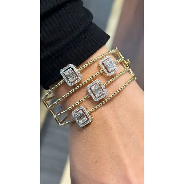 Bangle Mollys Jewelers Brooklyn, NY