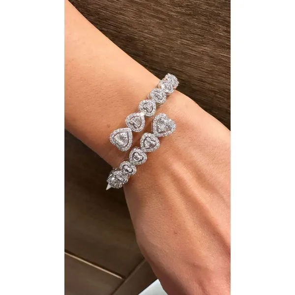 Bangle Mollys Jewelers Brooklyn, NY