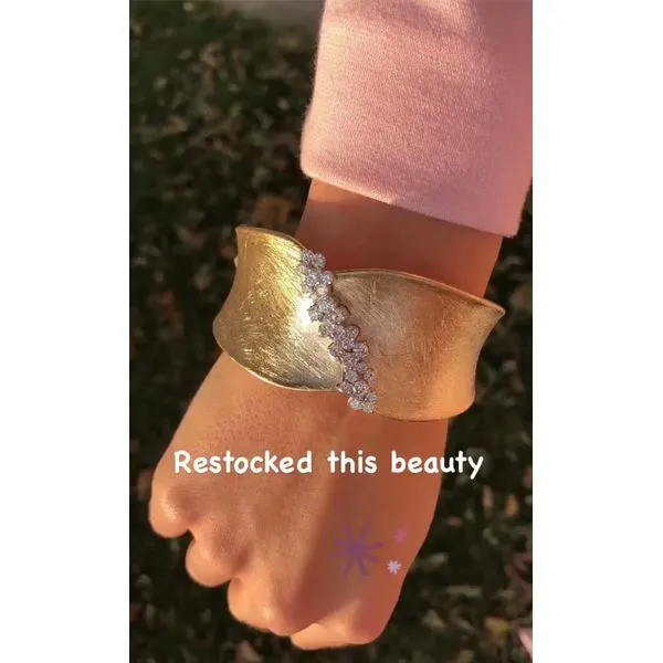 Bangle Image 3 Mollys Jewelers Brooklyn, NY