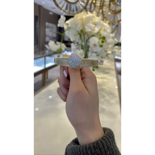 Bangle Image 4 Mollys Jewelers Brooklyn, NY