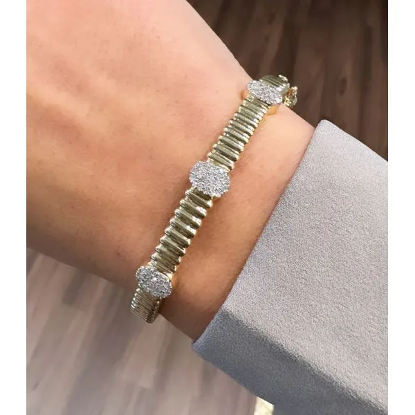 Bangle Mollys Jewelers Brooklyn, NY