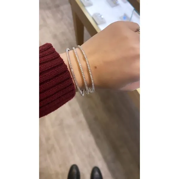 Bangle Image 2 Mollys Jewelers Brooklyn, NY