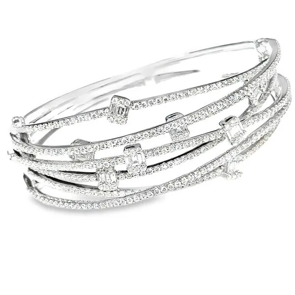 Bangle Image 2 Mollys Jewelers Brooklyn, NY