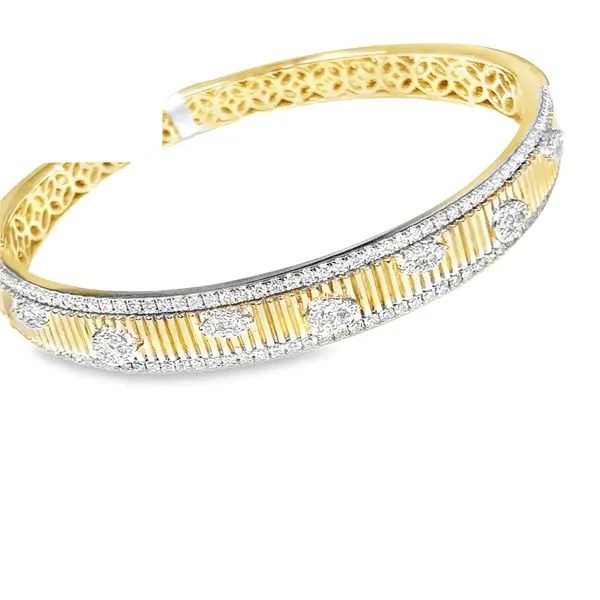 Bangle Image 3 Mollys Jewelers Brooklyn, NY