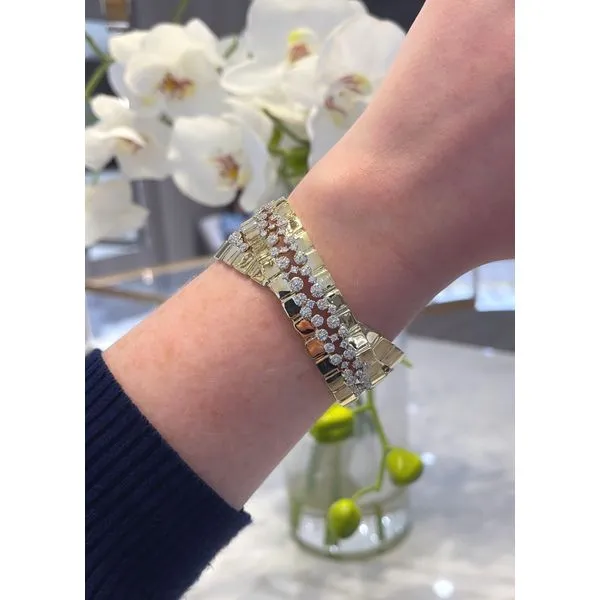 Bangle Mollys Jewelers Brooklyn, NY