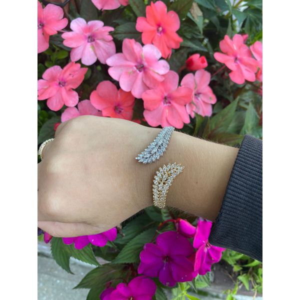 Bangle Image 2 Mollys Jewelers Brooklyn, NY