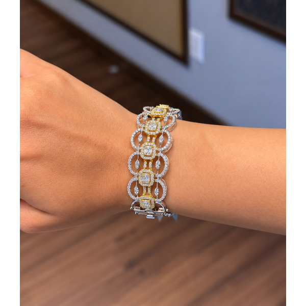 Two-Tone Diamond Geometric Link Bangle Image 2 Mollys Jewelers Brooklyn, NY