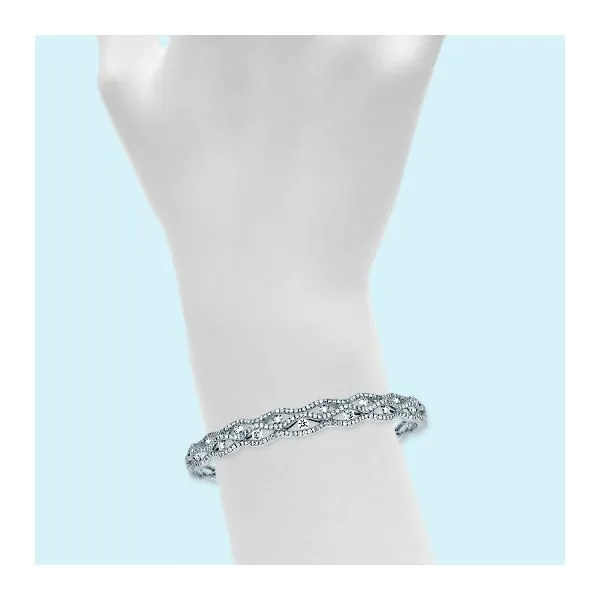 Bangle Image 3 Mollys Jewelers Brooklyn, NY