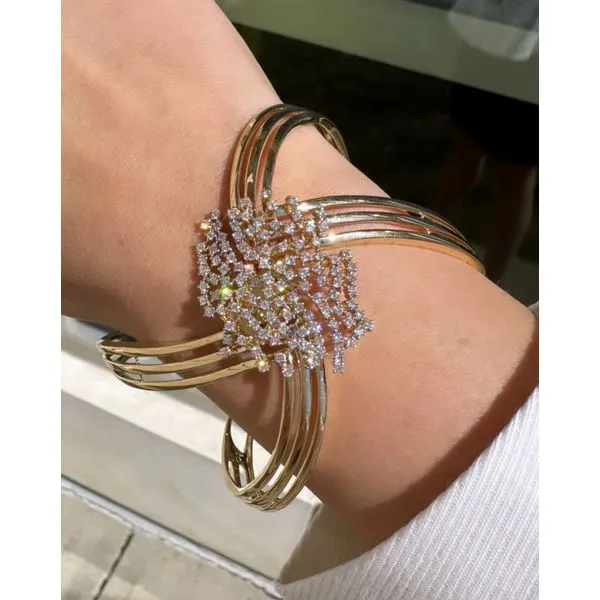 Bangle Mollys Jewelers Brooklyn, NY