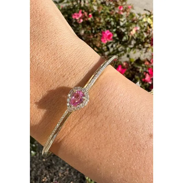 Bangle Image 2 Mollys Jewelers Brooklyn, NY