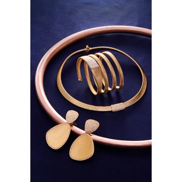 Bangle Image 3 Mollys Jewelers Brooklyn, NY