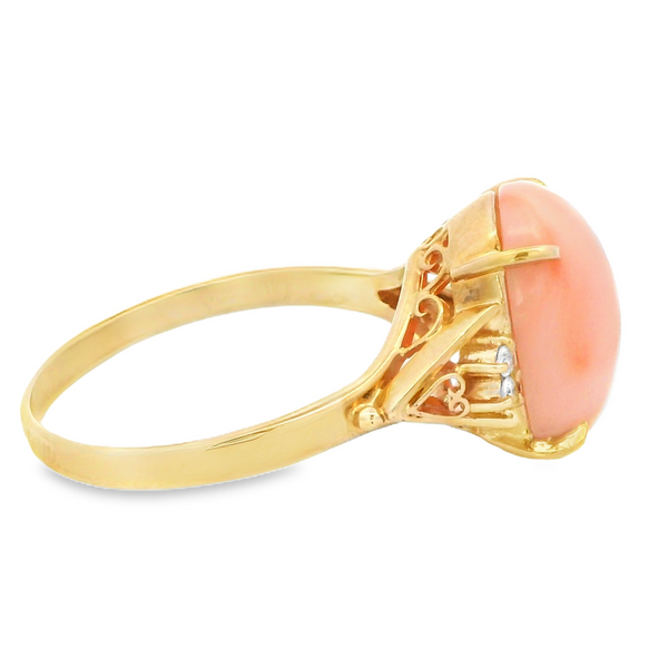 14Karat Yellow Gold Vintage Estate Coral Ring with Diamonds Image 3 Monarch Jewelry Winter Park, FL