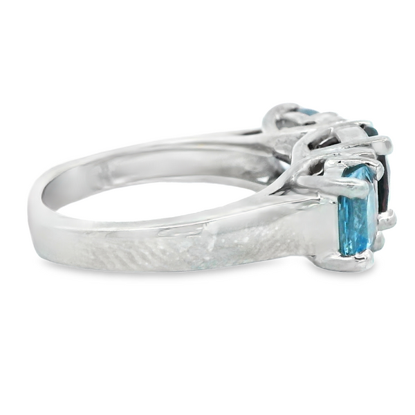 Platinum Ruby Aquamarine Ring Image 4 Monarch Jewelry Winter Park, FL