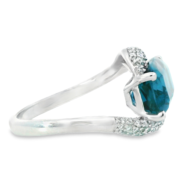 Colored Stone Fashion Ring Image 4 Monarch Jewelry Winter Park, FL