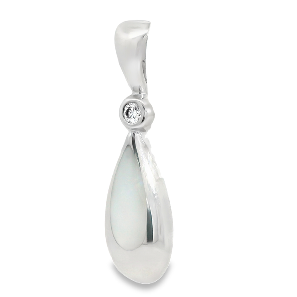 14K White Gold Mother of Pearl Pendant Image 2 Monarch Jewelry Winter Park, FL