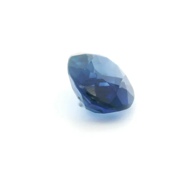 Sapphire Oval Loose Gemstone Image 3 Monarch Jewelry Winter Park, FL