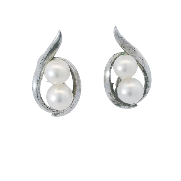 Pearl Earrings Image 4 Monarch Jewelry Winter Park, FL