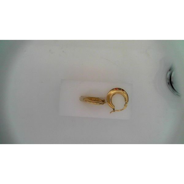 14K Yellow Gold Lined Hoop Earrings Image 2 Monarch Jewelry Winter Park, FL