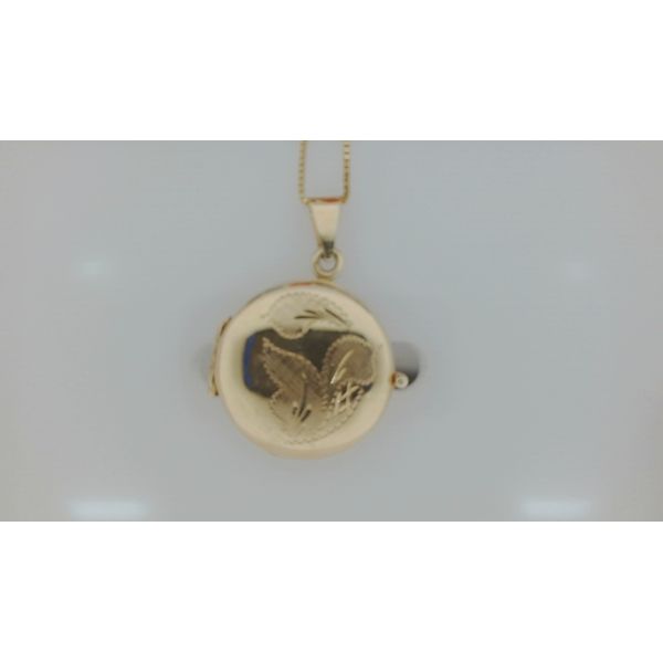 14K Yellow Gold Round Locket Necklace Image 4 Monarch Jewelry Winter Park, FL
